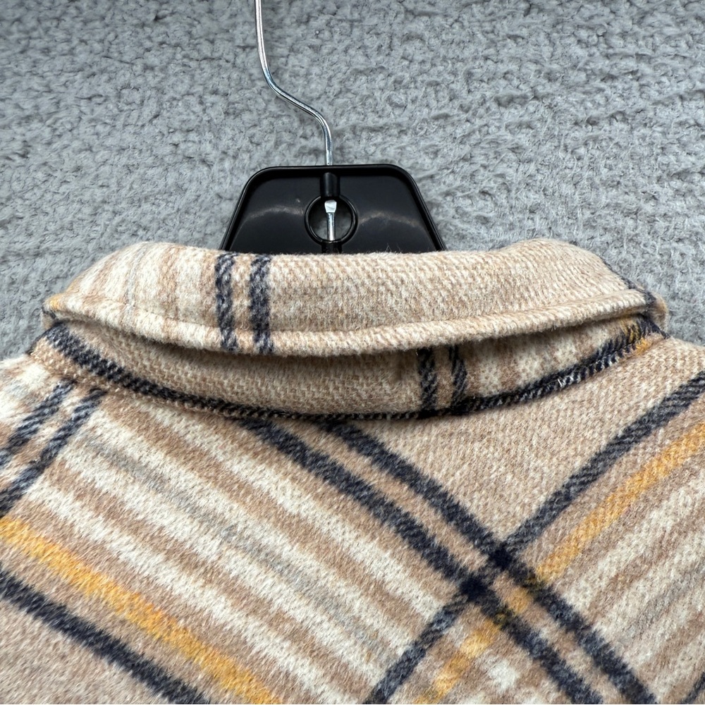 Fore Shacket Beige Plaid Fringe Button up Long Sleeve Pockets Western Women’s M - Picture 12 of 14